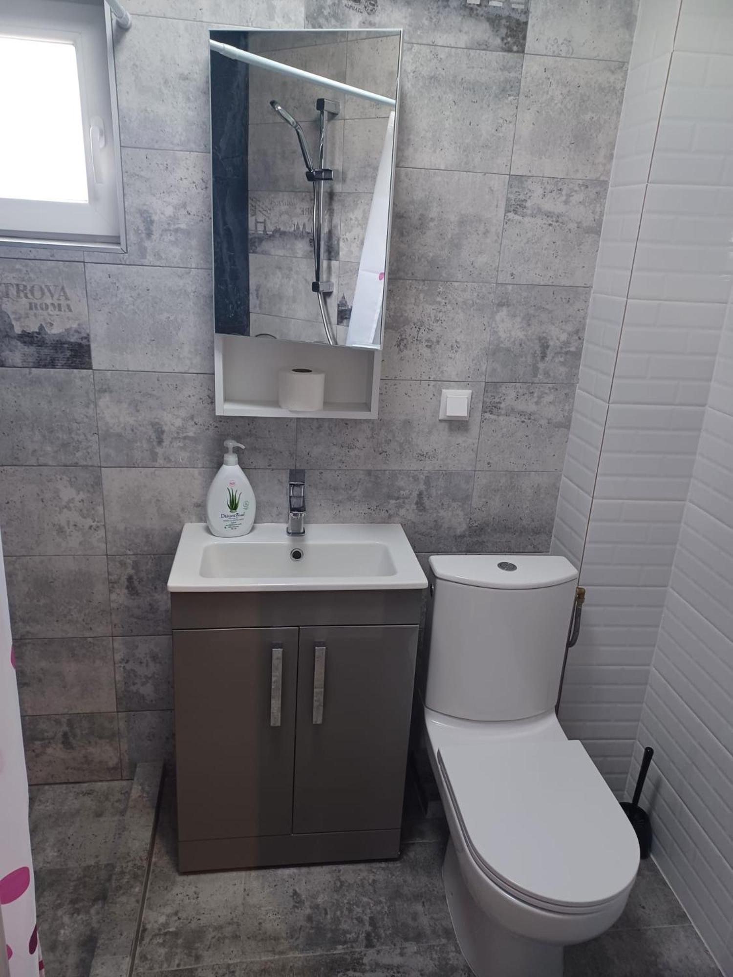 Aparthotel Oltului Galaţi Esterno foto