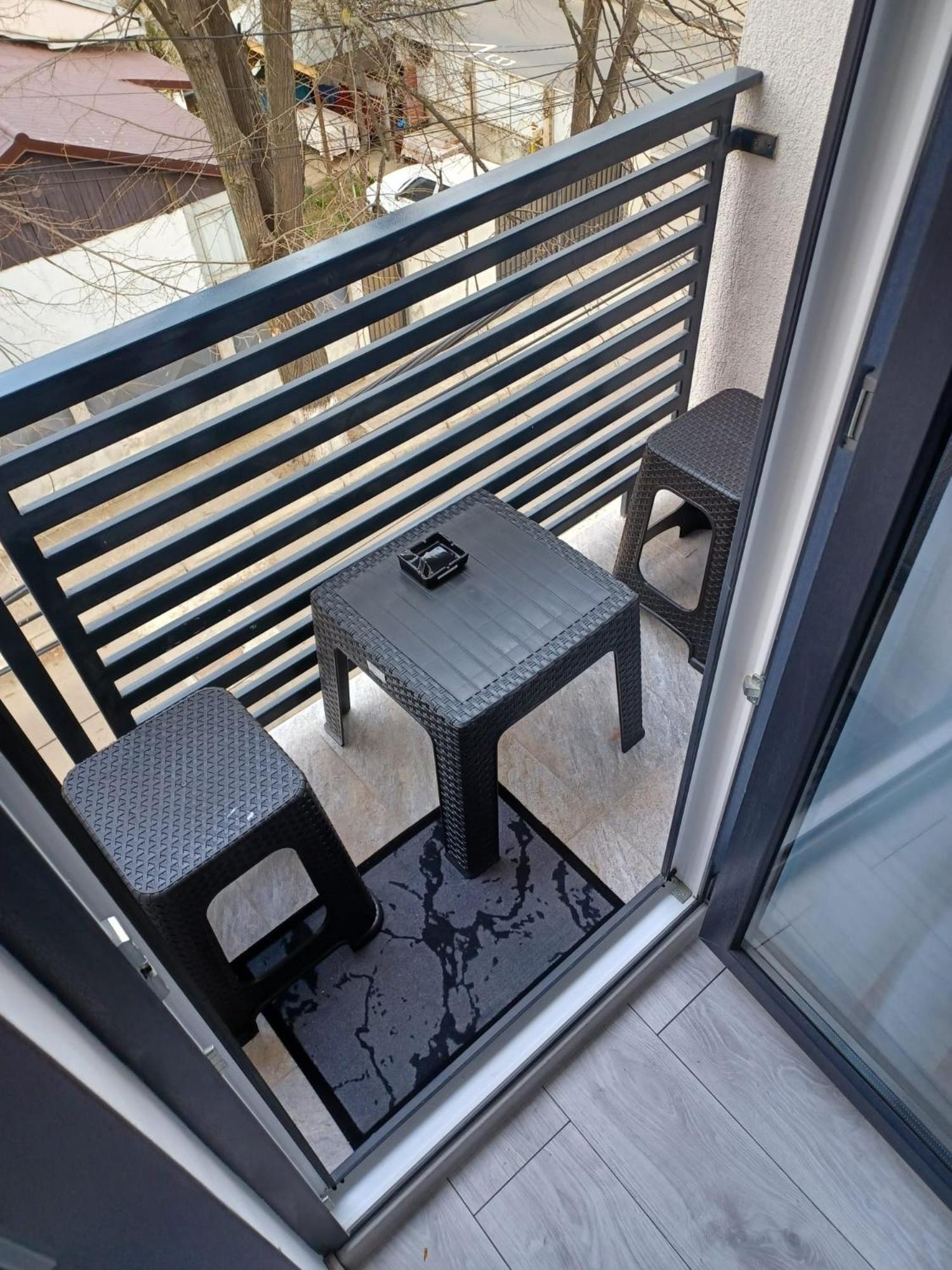 Aparthotel Oltului Galaţi Esterno foto